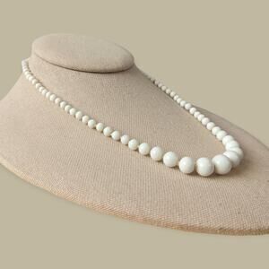 Vintage Midcentury Graduated Milk Glass Bead Choker